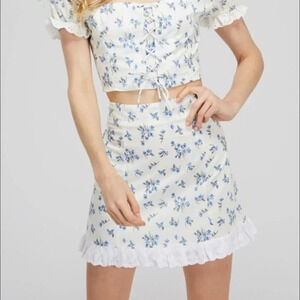 Emory Park Blue Ditsy Floral Eyelet Lace Detail Two Piece Mini Skirt Set Sz S